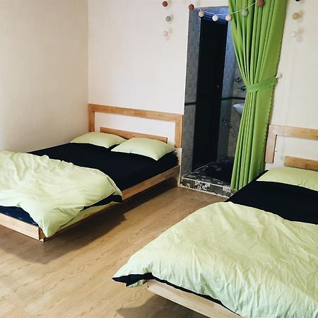Homestay Hoang Vy Dalat Exteriör bild